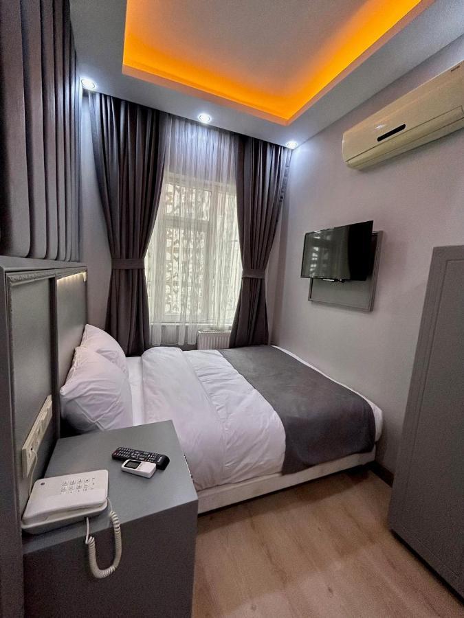 Crowned Plus Hotel Istanbul Exterior photo