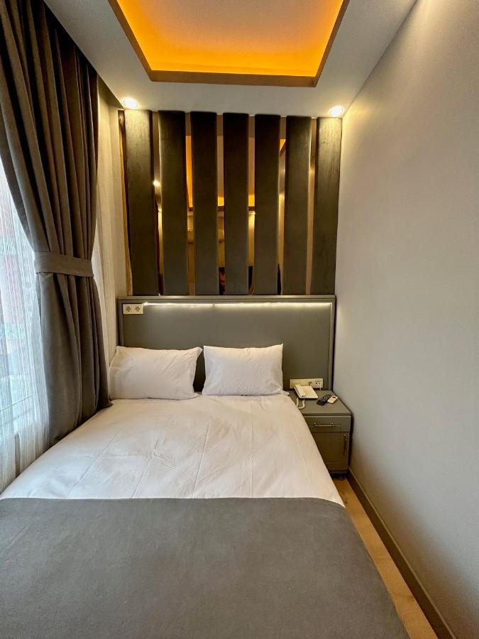 Crowned Plus Hotel Istanbul Exterior photo