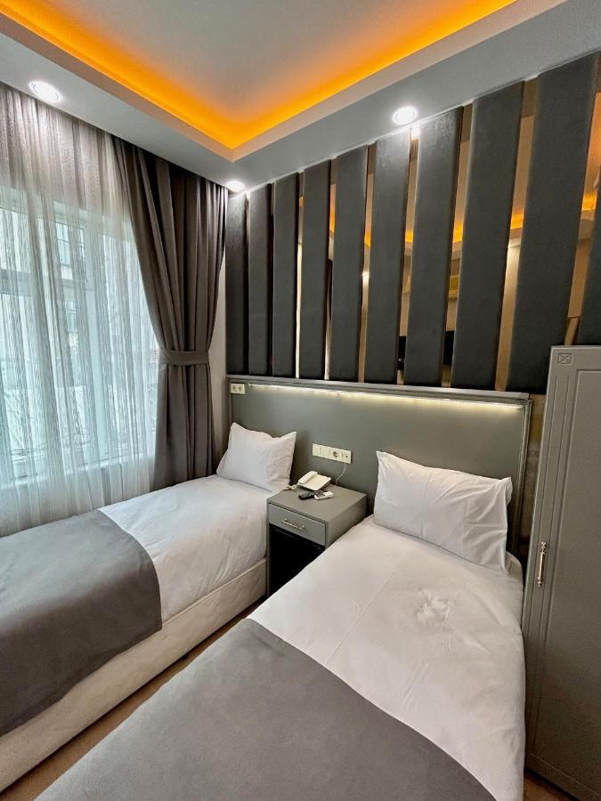 Crowned Plus Hotel Istanbul Exterior photo