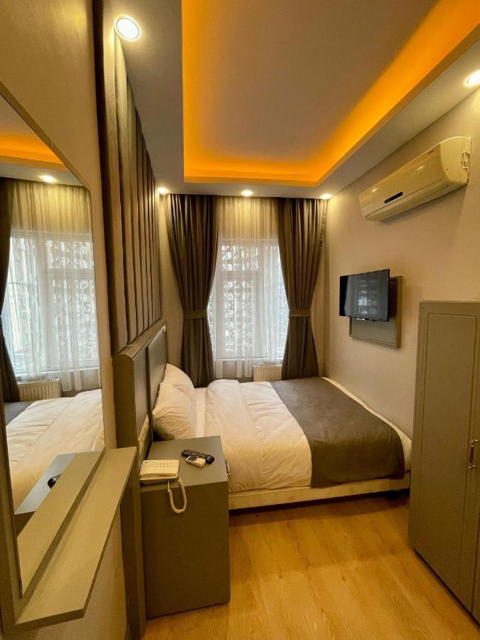 Crowned Plus Hotel Istanbul Exterior photo