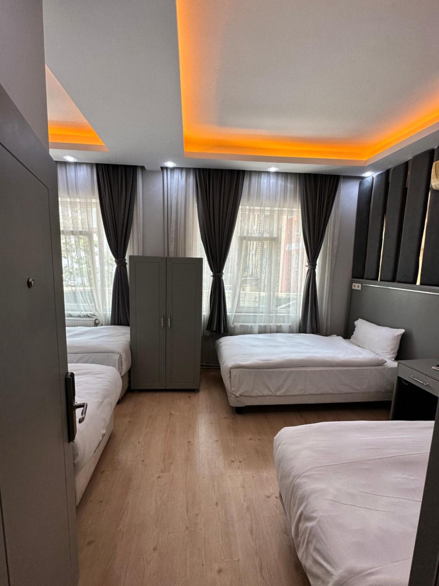 Crowned Plus Hotel Istanbul Exterior photo